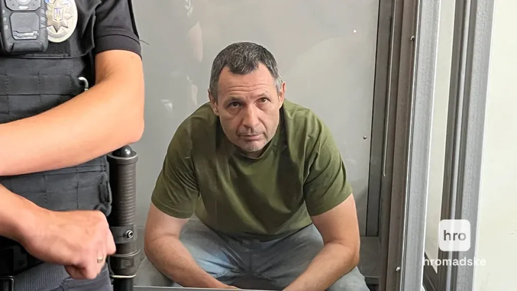 Підозрюваний у вбивстві Андрія Парубія визнав провину та заявив про бажання обміну