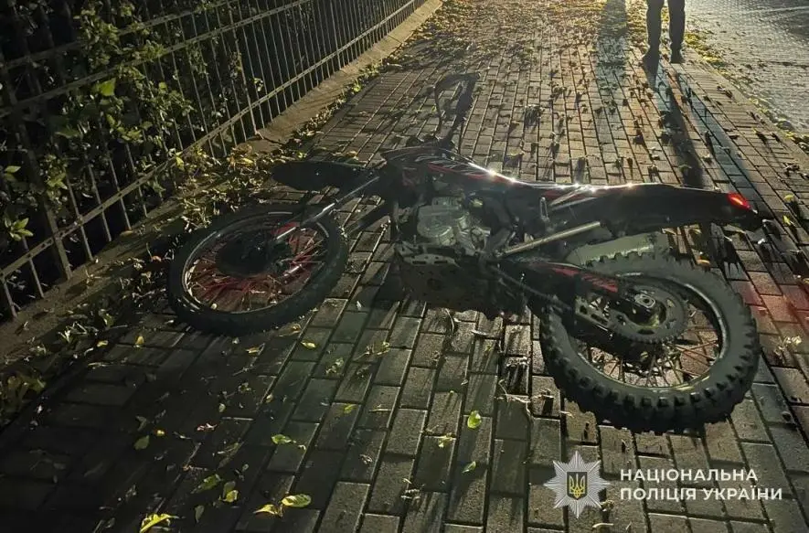 На Львівщині у страшній аварії загинув 17-річний мотоцикліст, ще один підліток у лікарні