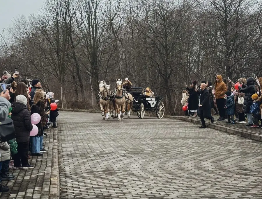 У Львові запрацювала благодійна резиденція Миколая: усі кошти спрямують дітям та військовим