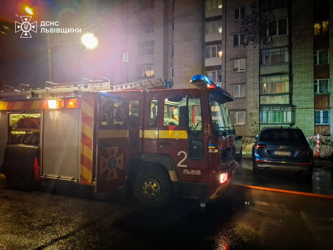 У львівській багатоповерхівці спалахнула пожежа: мешканців терміново евакуювали