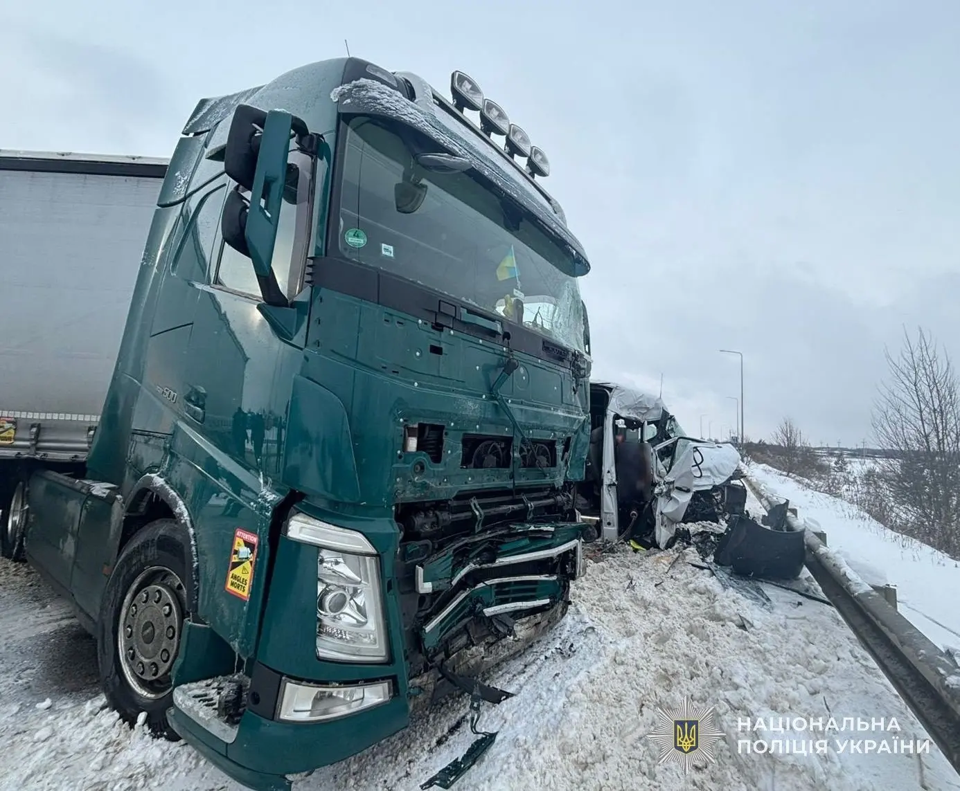 Фінансова пауза на рейках: «Укрзалізниця» зупинила виплати євробондів