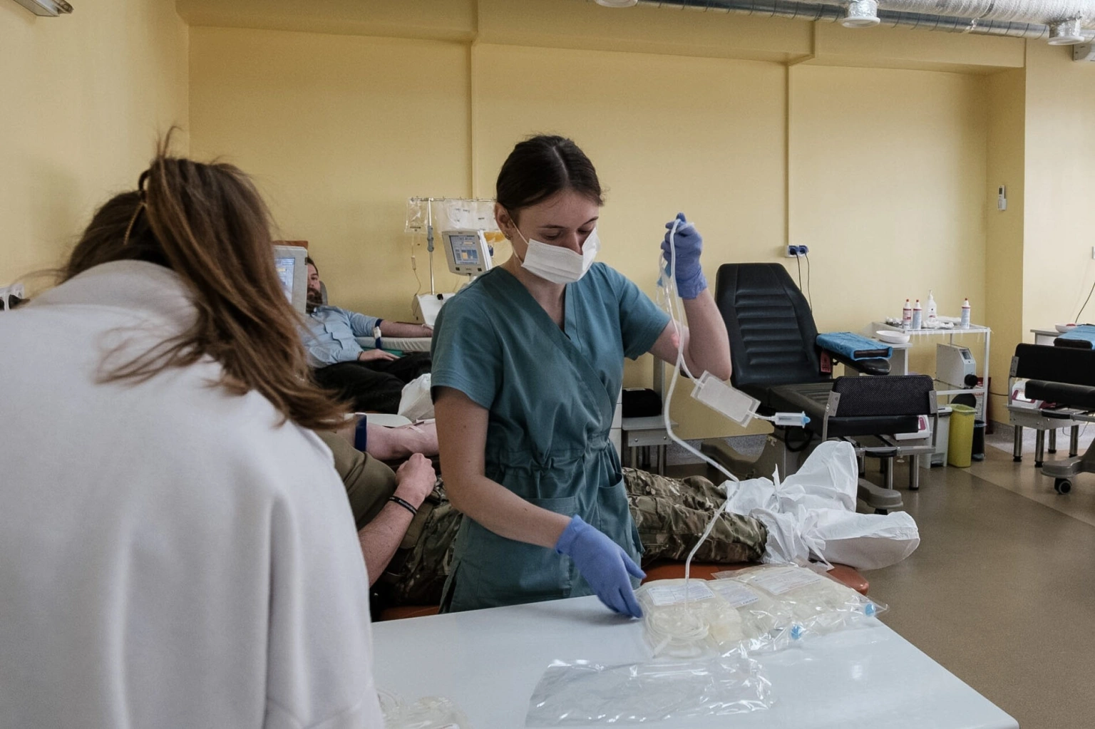 Культурний квиток за донацію: на Львівщині розпочався донорський марафон «Наповнення»