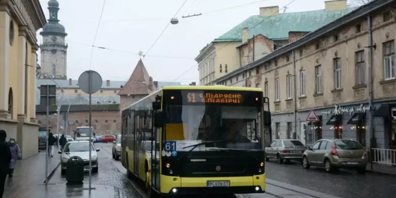 Транспортний вузол: Львів готується до перегляду вартості проїзду