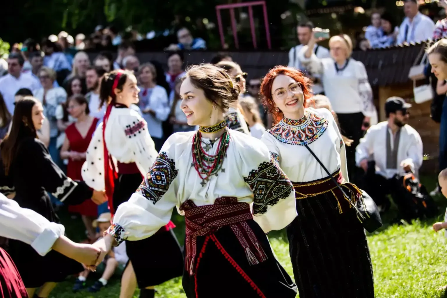 Великдень на Львівщині: куди поїхати за автентичними традиціями та святковими розвагами