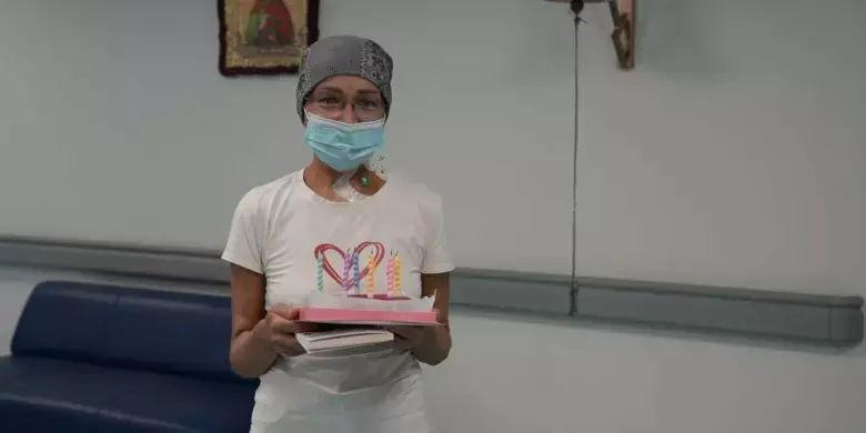 Порятунок життя у Львові: донька віддала кістковий мозок для хворої матері