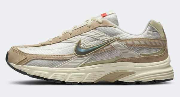 Бігові чоловічі кросівки Nike: як вибрати пару, яку не захочеться знімати