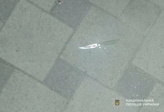 Різана рана замість аргументів: на лаву підсудних відправили хулігана із Шептицького